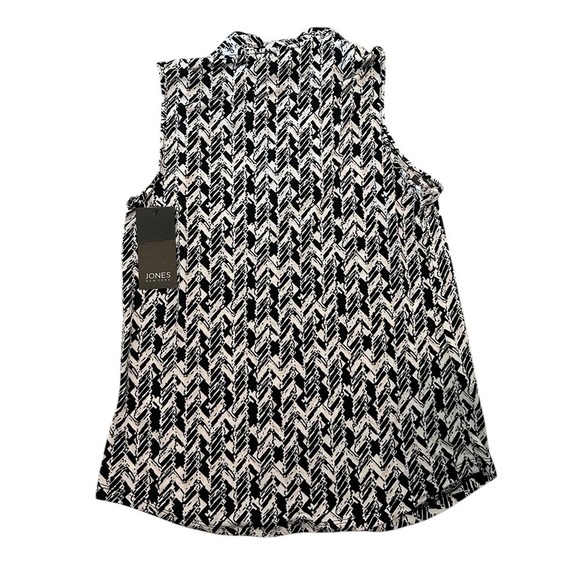 JONES‎ NEW YORK's Sleek Keyhole Top - Size (Small) - New With Tags! - Picture 3 of 10
